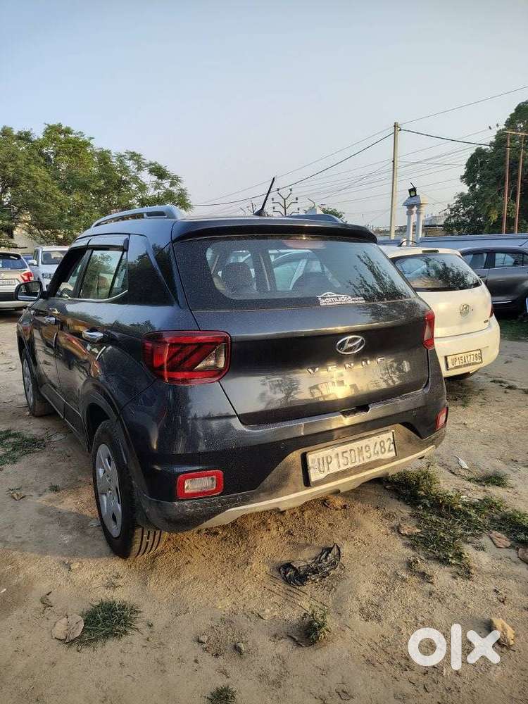 Hyundai Venue 1.5 Crdi S Plus, 2021, Petrol