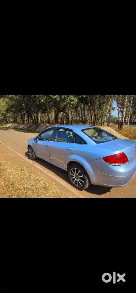 Fiat Linea 2010 Petrol 135000 Km Driven