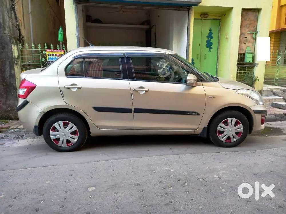 Maruti Suzuki Swift Dzire 2013 Petrol Well Maintained