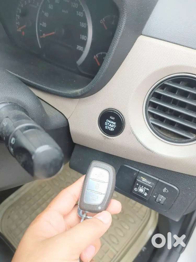 Hyundai Grand I10 Cng 2015 Model Top Model Push Button Start