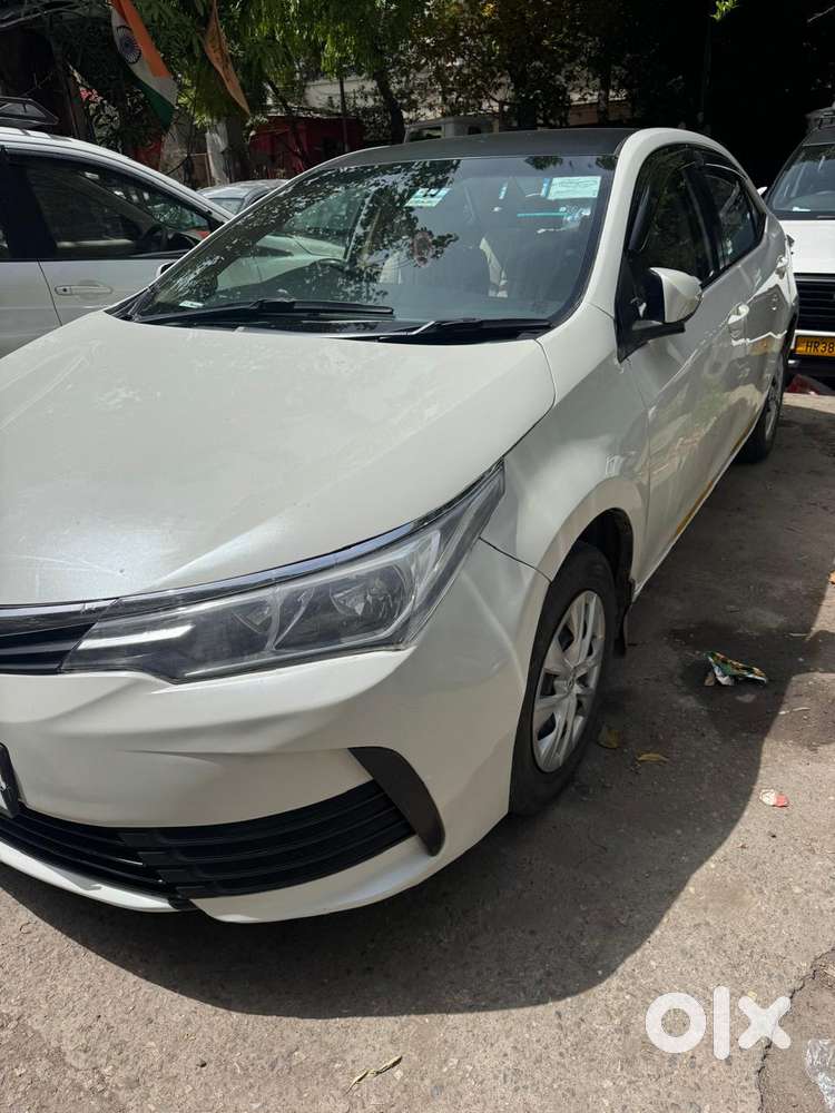 Toyota Corolla Altis 1.8 J, 2018, Petrol