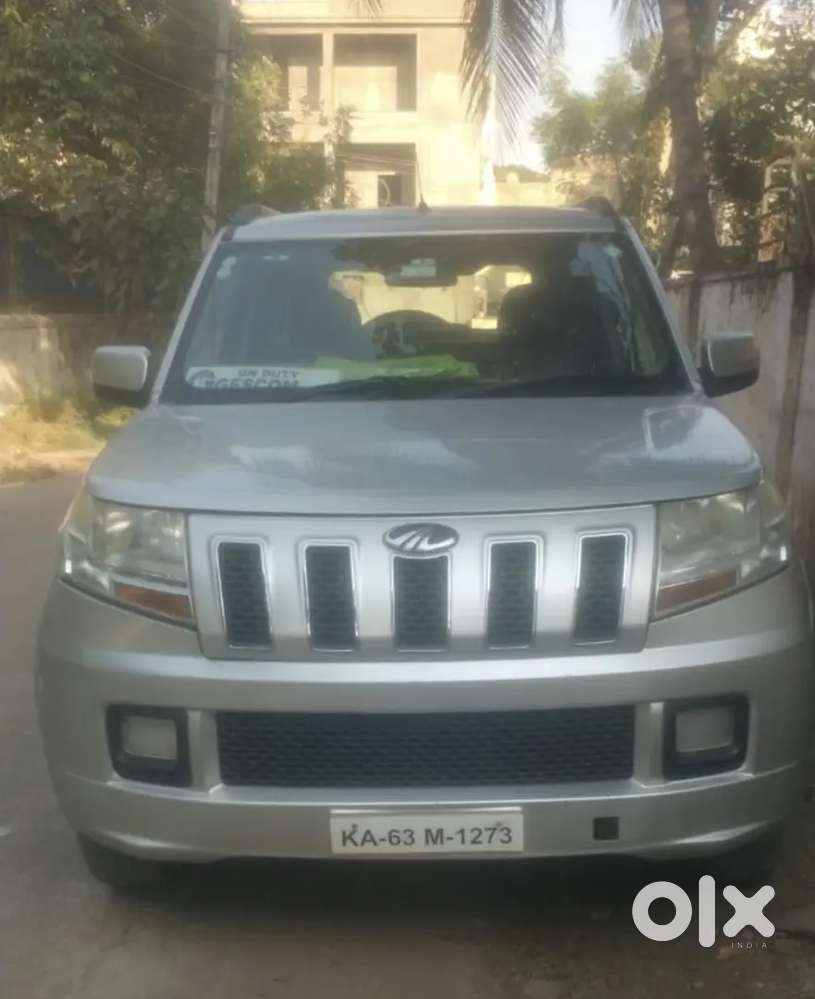 Mahindra Tuv 300 2017