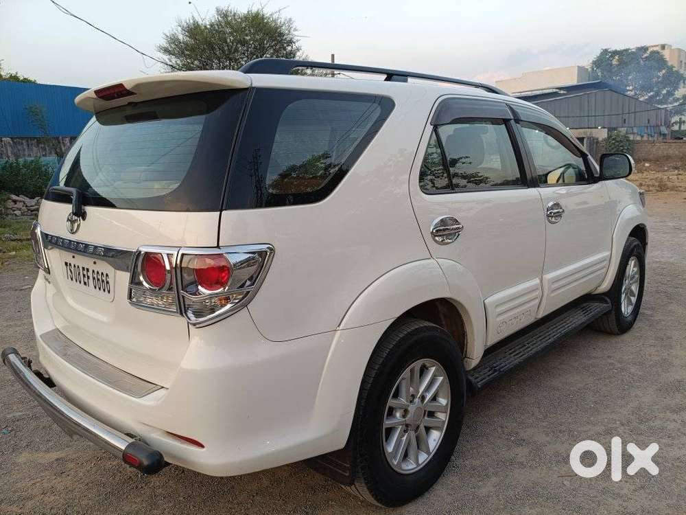 Toyota Fortuner, 2014, Diesel