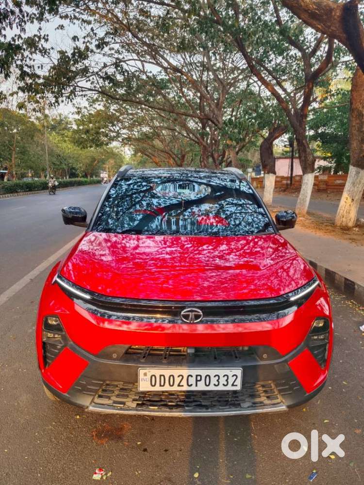 Tata Nexon, 2023, Petrol