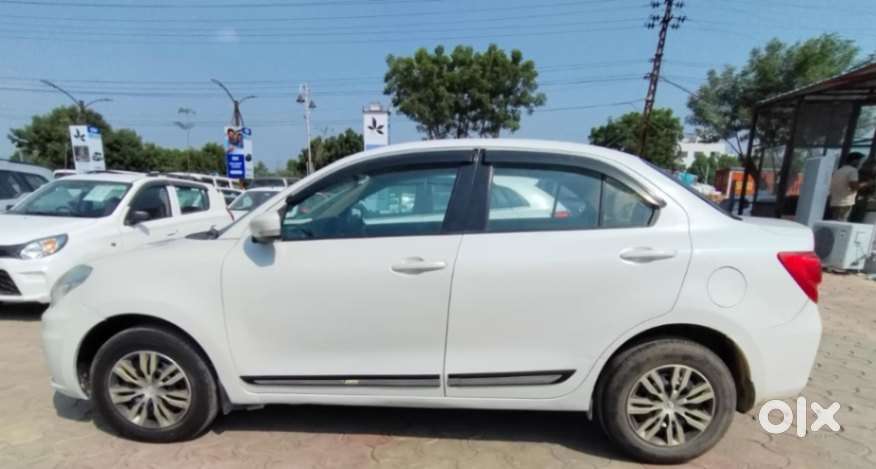 Maruti Suzuki Dzire 1.2 Vxi, 2020, Petrol