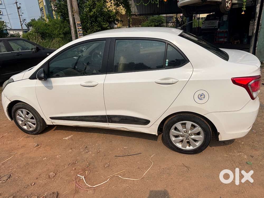 Hyundai Xcent Petrol 2014