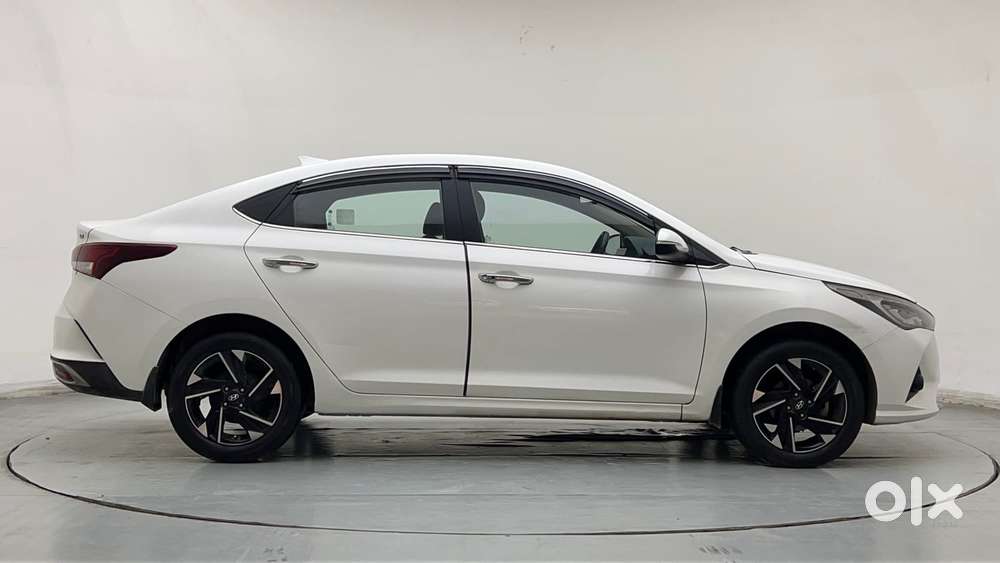 Hyundai Verna 1.5 Sx (o) Vtvt Ivt, 2021, Petrol