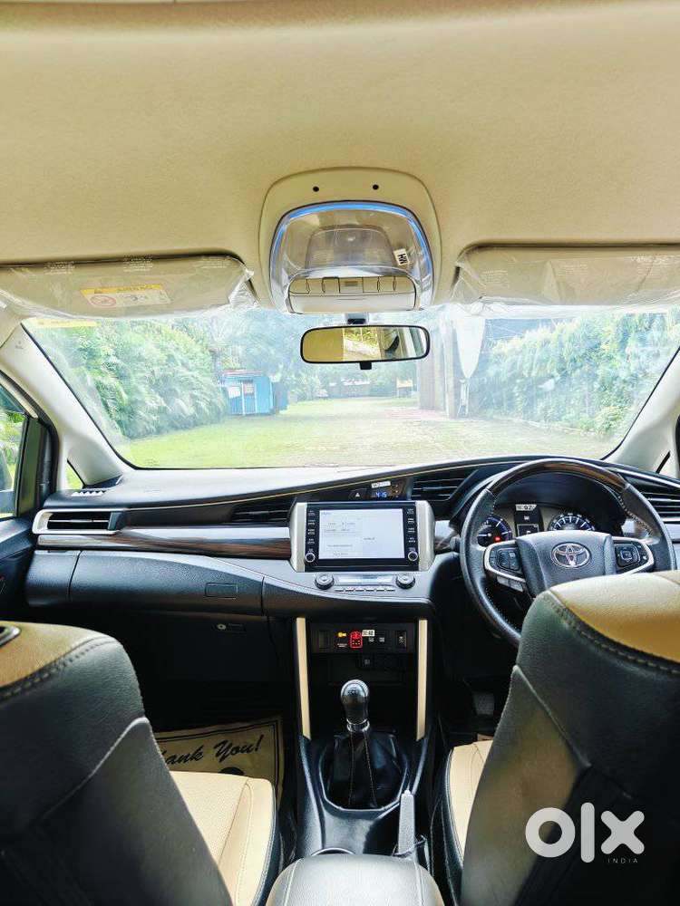 Toyota Innova Crysta 2.4 Z 7 Str, 2025