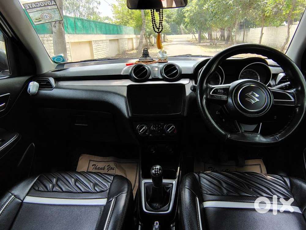 Maruti Suzuki Swift Vxi + Manual, 2022, Petrol