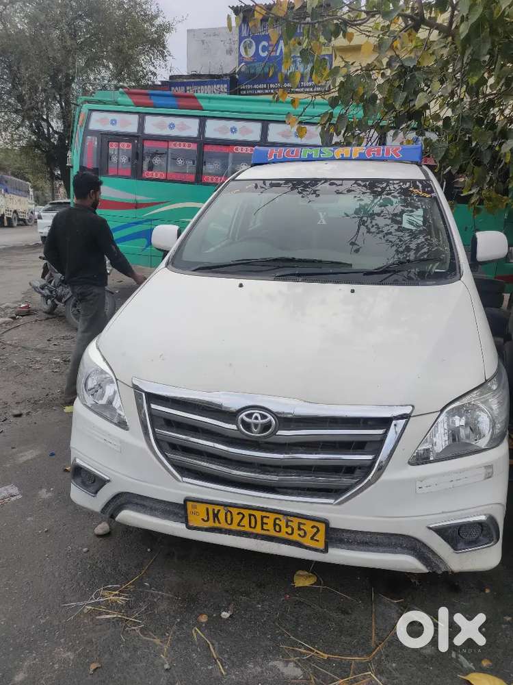 Toyota Innova 2014 Diesel 105553 Km Driven