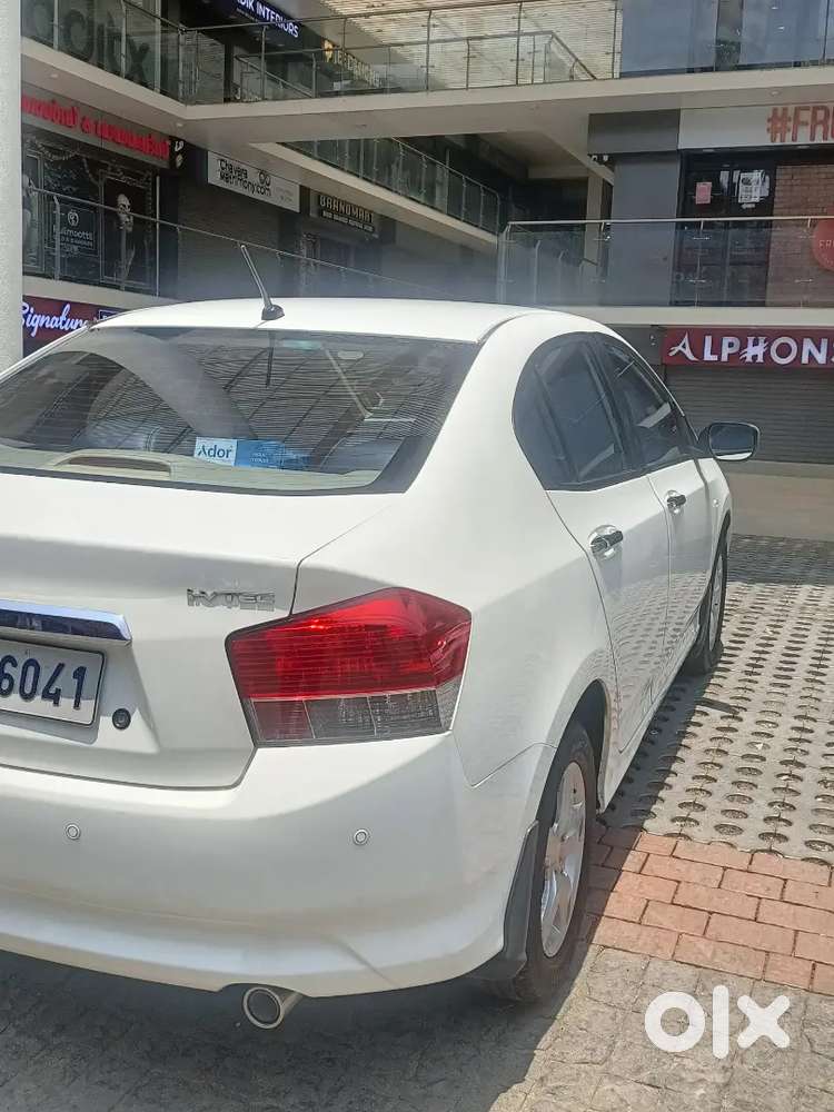 Honda City 2010 Petrol Well Maintained