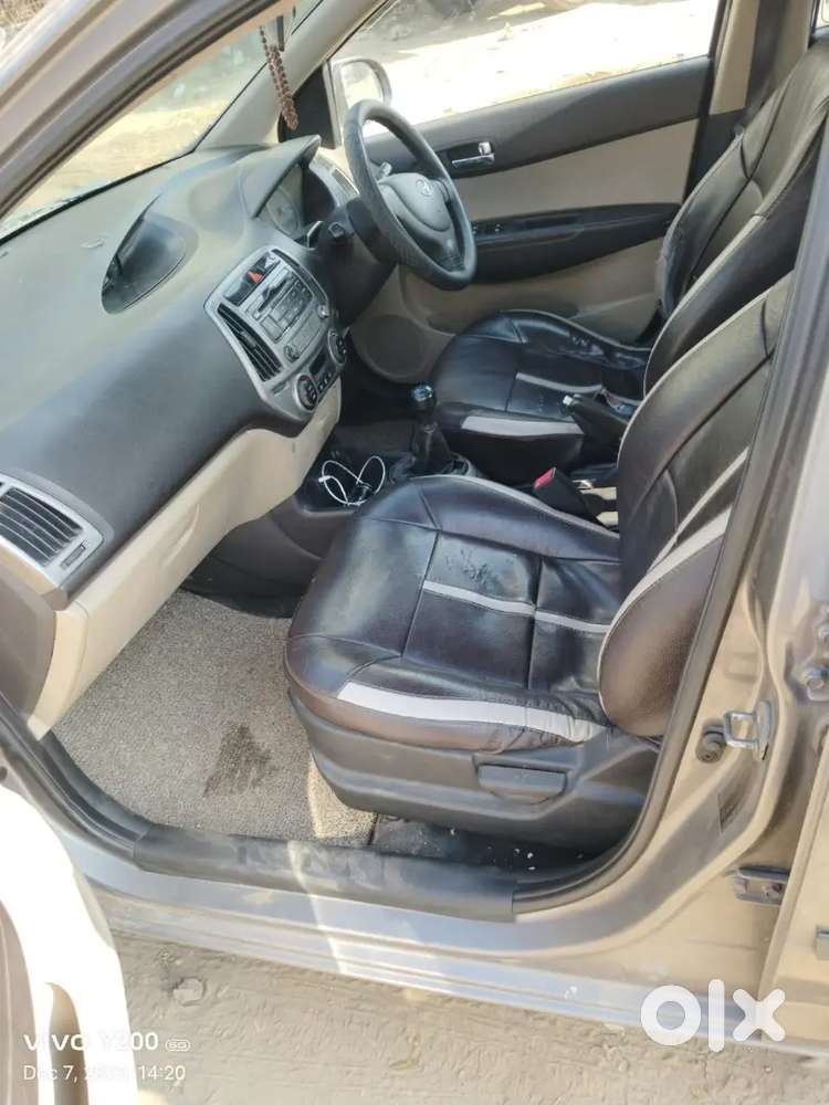 Hyundai I20 2013 Petrol Well Maintained