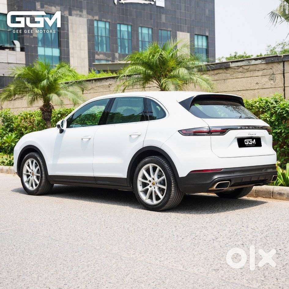 Porsche Cayenne Base, 2022, Petrol