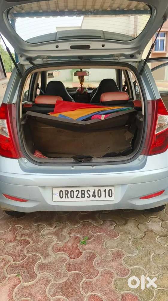 Hyundai I10 Sportz Petrol 2011