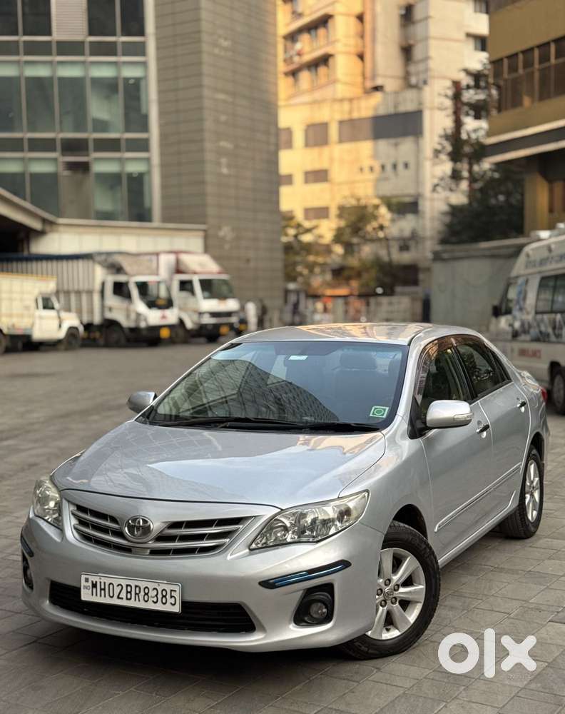 Toyota Corolla Altis 2010-2013 G, 2011, Petrol