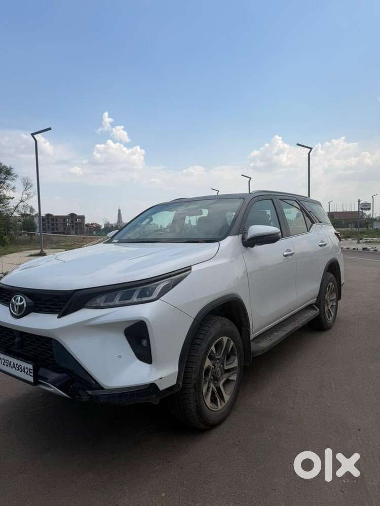 Toyota Fortuner Legender 2025 Diesel Well Maintained
