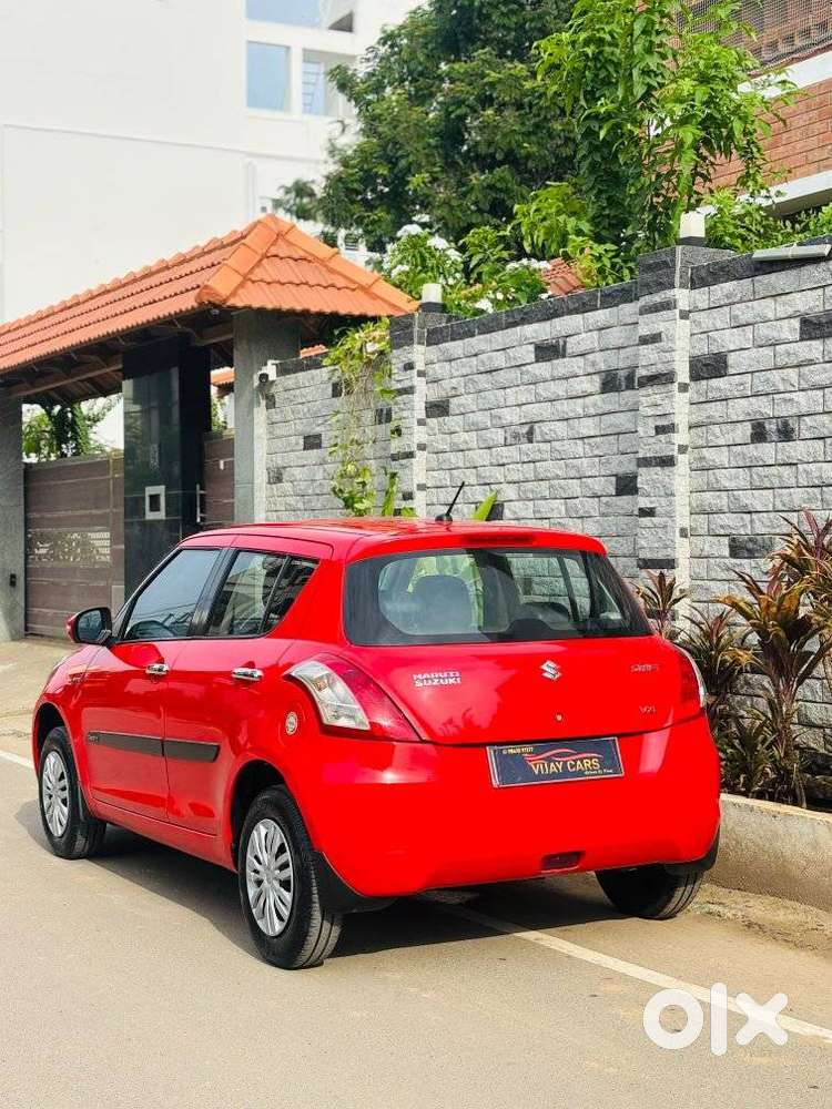 Maruti Suzuki Swift Vxi Optional, 2017, Petrol