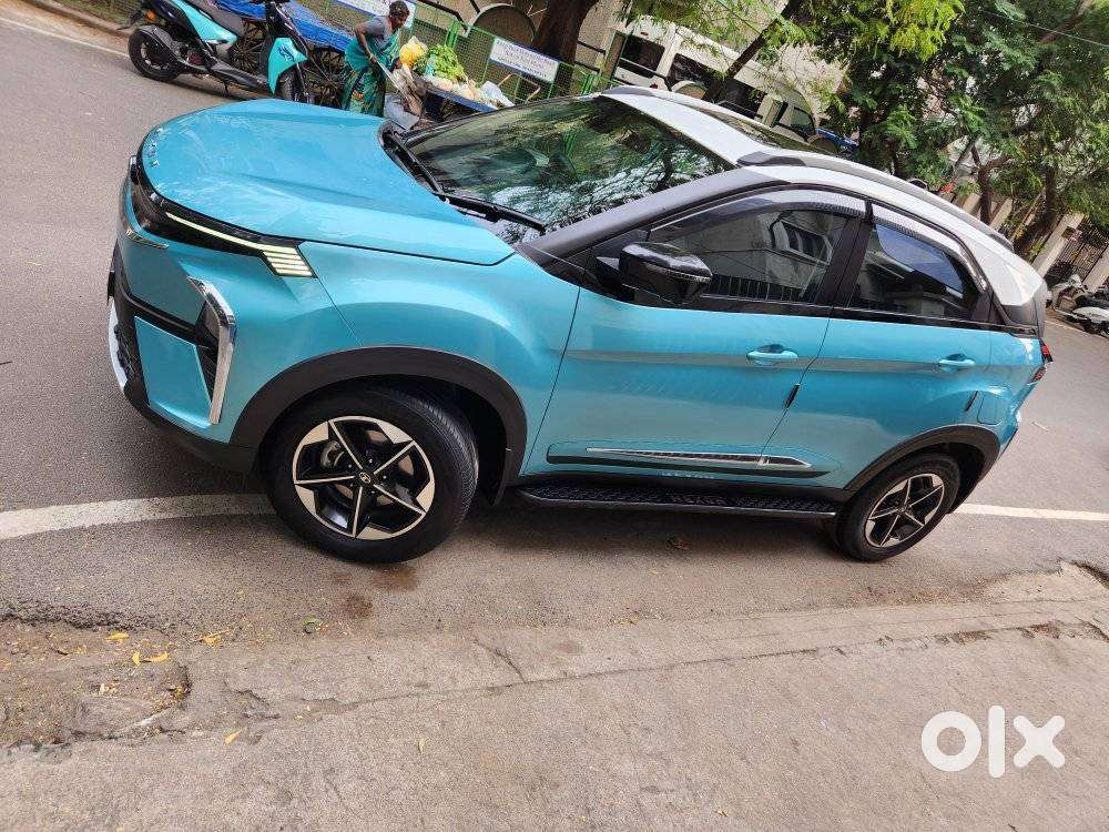 Tata Nexon Fearless Plus (ps)  1.2 Petrol Dca (adas), 2025, Petrol