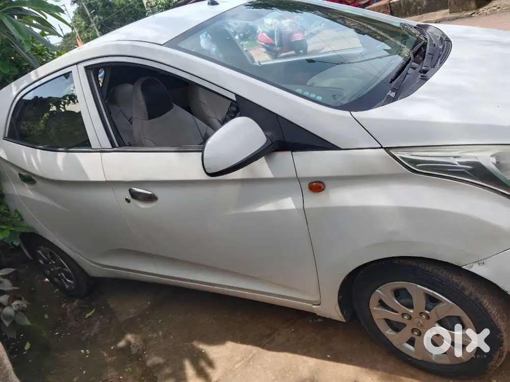 Hyundai Eon 0.8 Sportz 2012 Second Owner