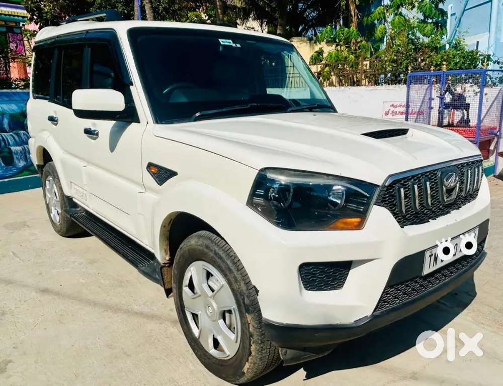 Mahindra Scorpio 2017 Diesel 75000 Km Driven
