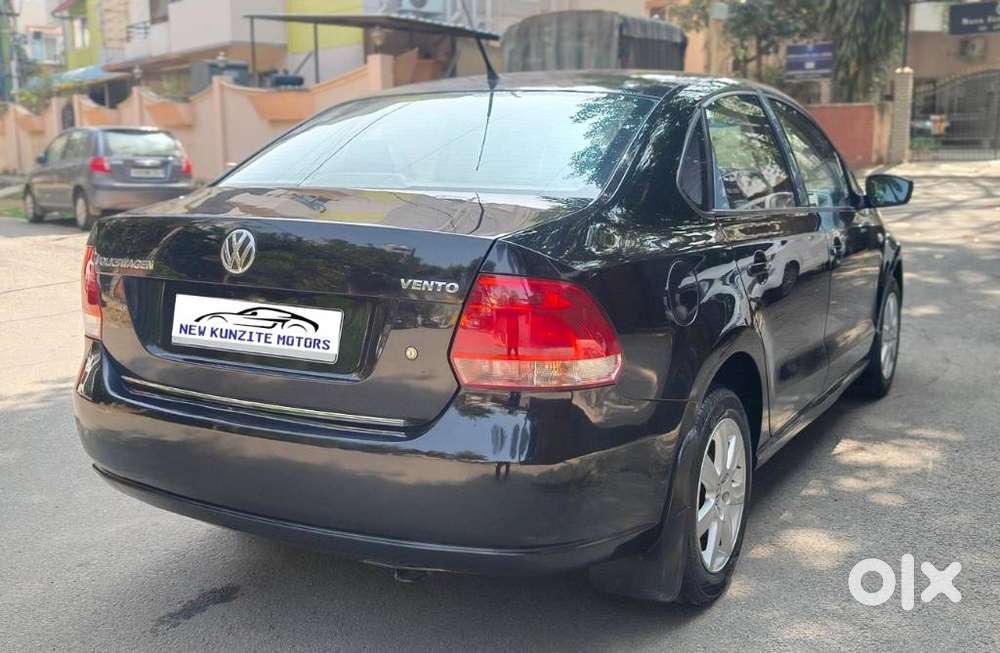 Volkswagen Vento 2010-2013 Petrol Highline, 2010, Petrol