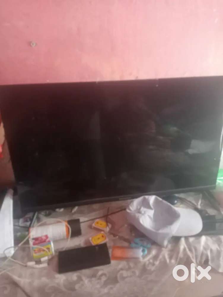 Thompson 32 inchi led tv