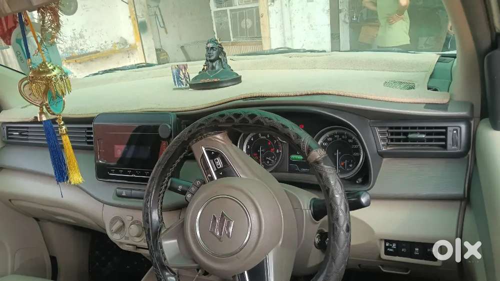 Maruti Suzuki Ertiga 2023 Variant Vxi Cng