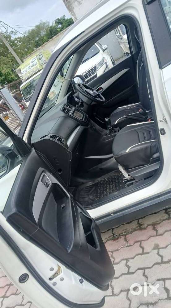 Maruti Suzuki Brezza 1.5 Zxi Plus At Smart Hybrid, 2021