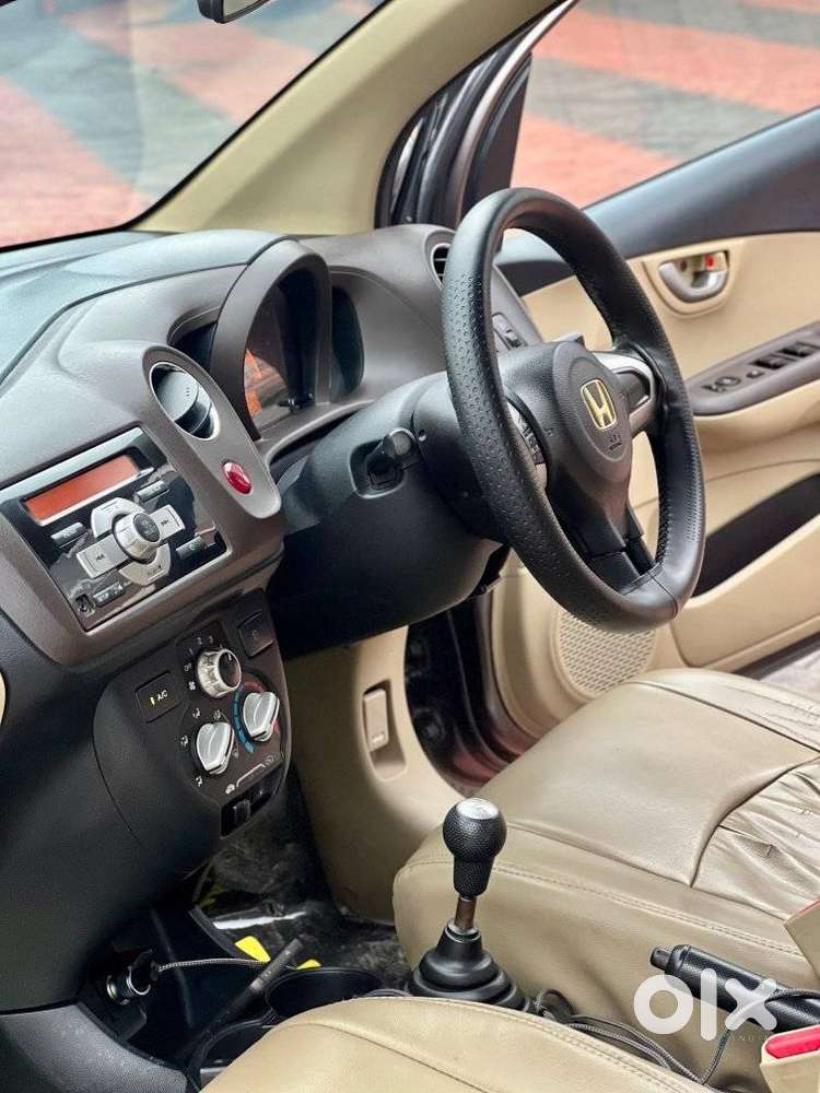 Honda Brio Vx Mt, 2012, Petrol