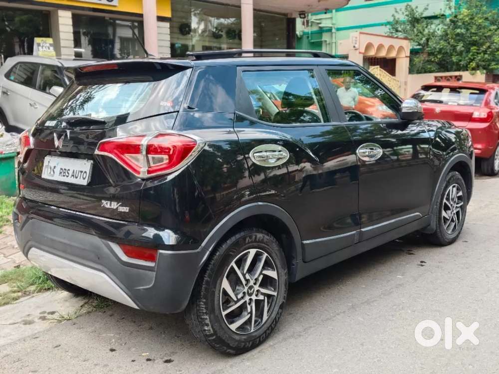 Mahindra Xuv300 W8, 2022, Petrol