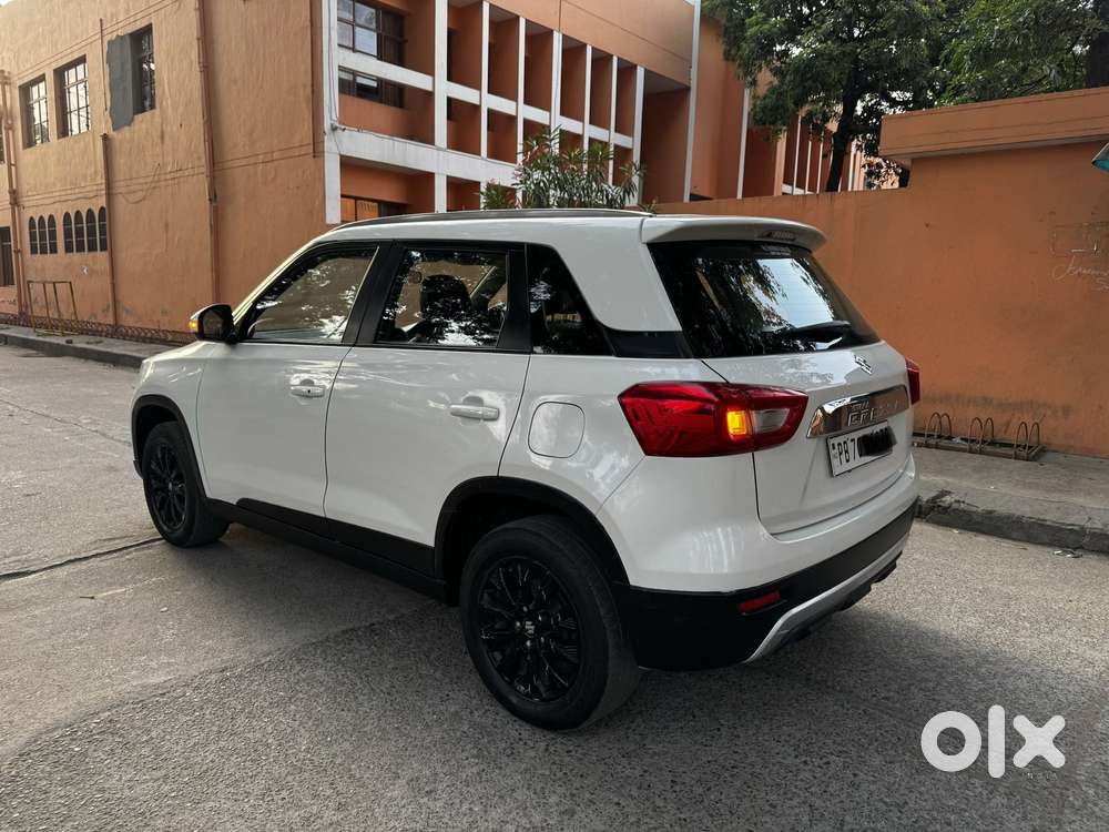 Maruti Suzuki Vitara Brezza Zxi + Mt, 2021, Petrol