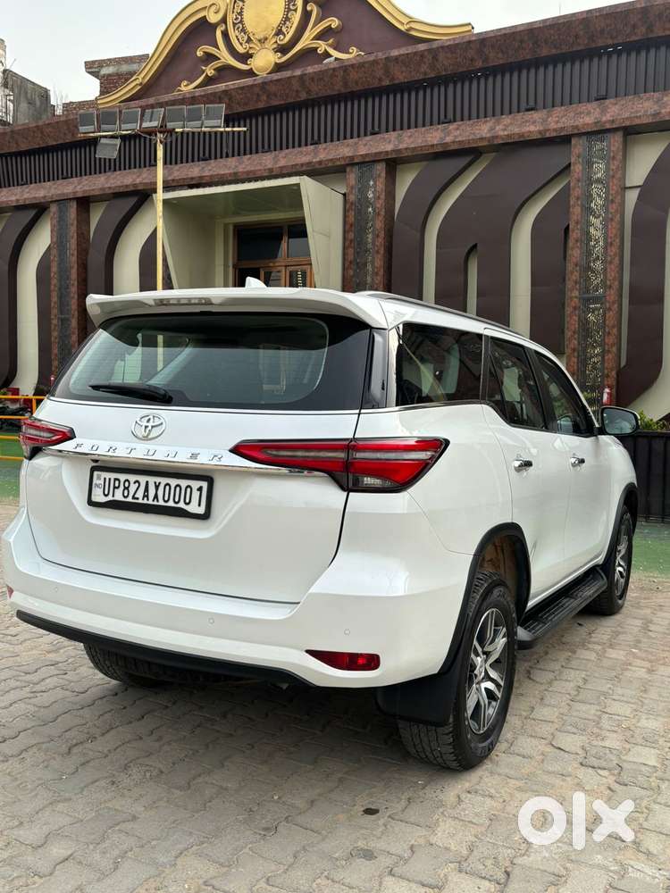 Toyota Fortuner 4x2 At 2.7 Petrol, 2025, Petrol