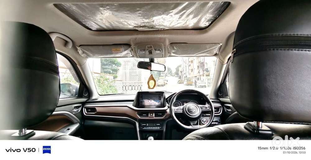 Maruti Suzuki Brezza 1.5 Zxi Smart Hybrid, 2022, Petrol