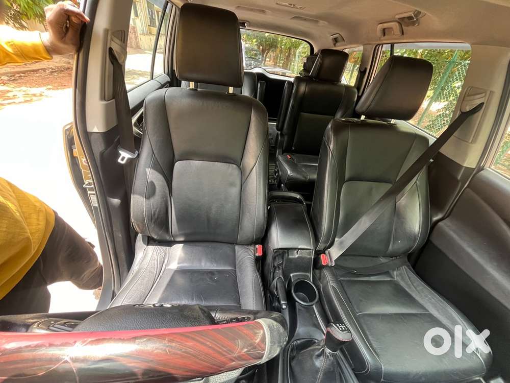 Toyota Innova Crysta 2017