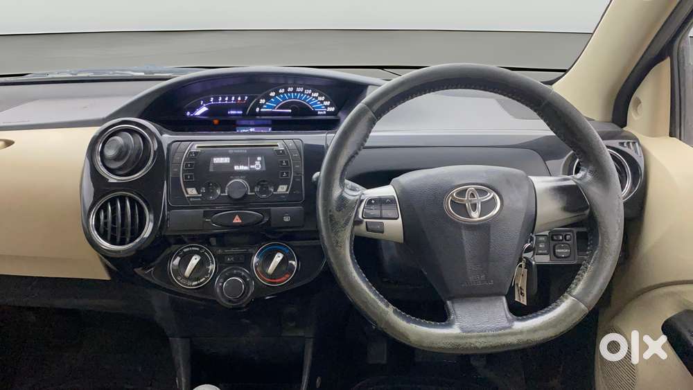 Toyota Etios Liva 1.2 Vx, 2017, Petrol