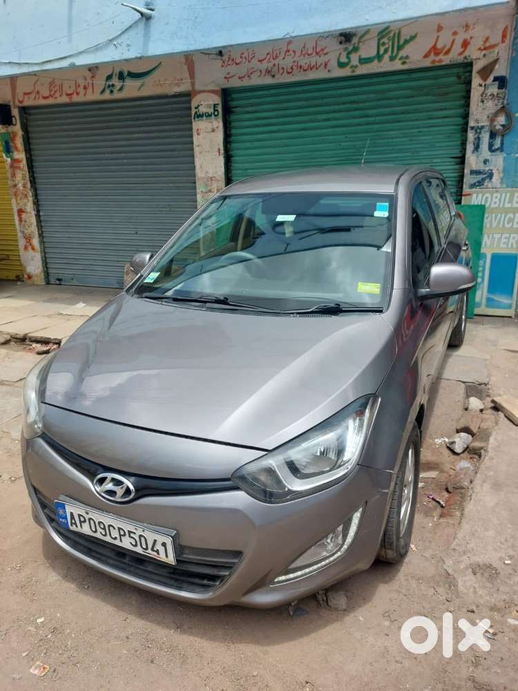 Hyundai I20 Petrol Manual 2013