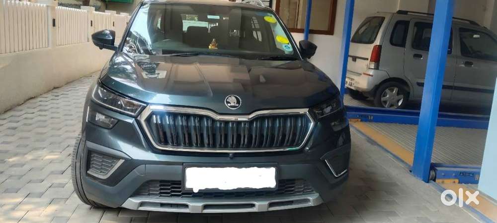Skoda Kushaq Prestige 1.5 Tsi At Dsg ( With 6 Airbag) S