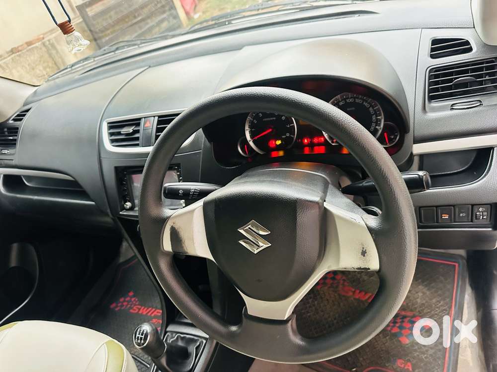 Maruti Suzuki Swift 1.2 Vxi (o), 2013, Petrol