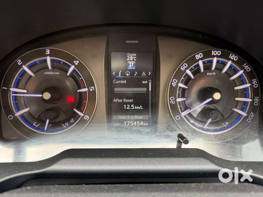 Toyota Innova Crysta 2.8z Automatic, 2019, Diesel