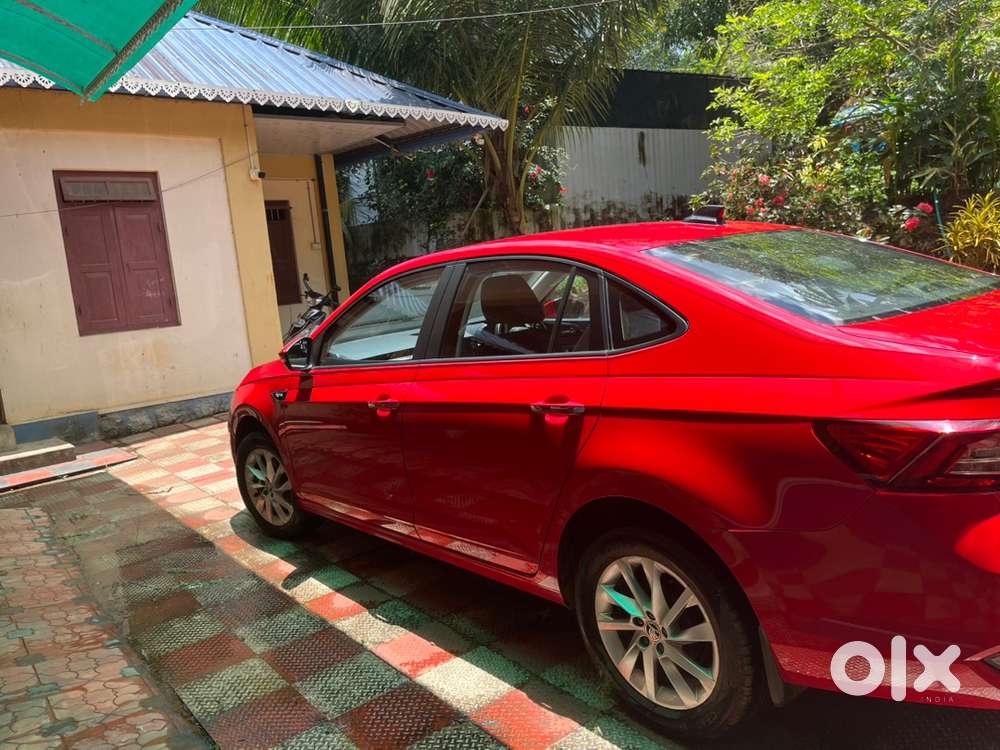 Skoda Slavia 2023 Petrol 6070 Km