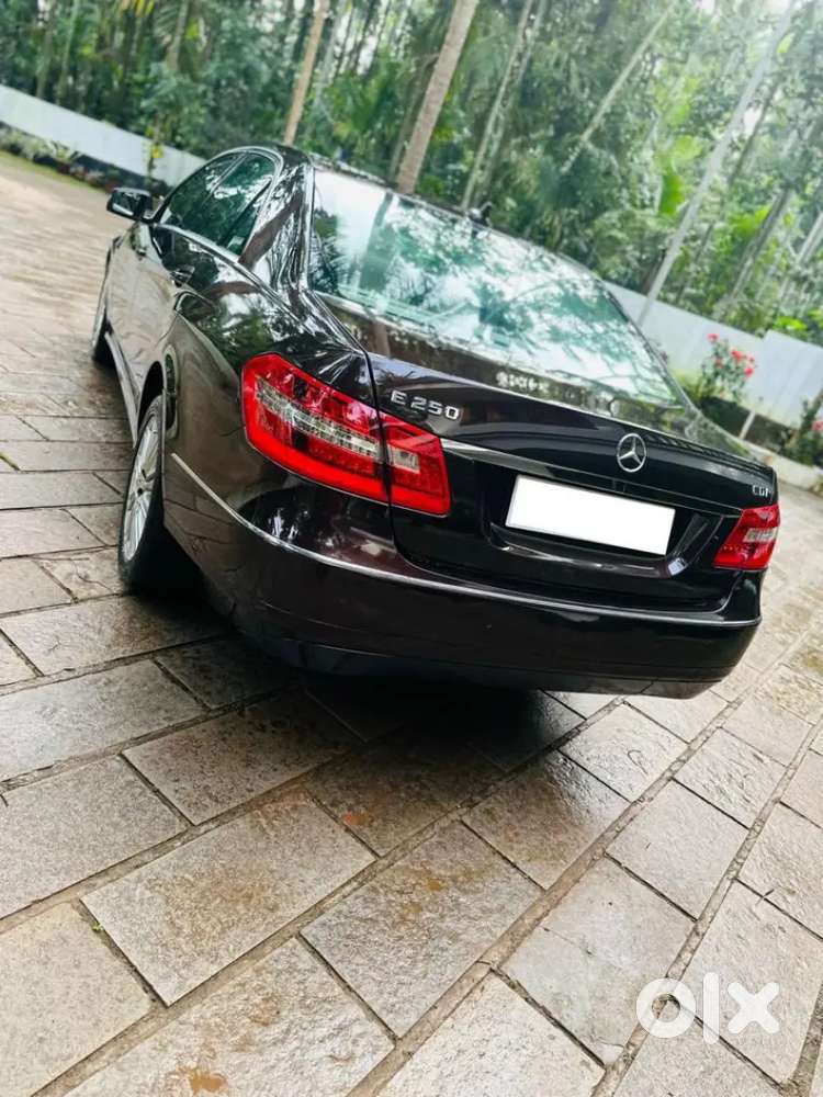 Mercedes Benz E250 Cdi Blue Efficiency 2011 Model. Diesel Automatic.