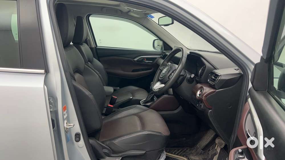 Maruti Suzuki Grand Vitara 1.5 Alpha Smart Hybrid At, 2022, Petrol