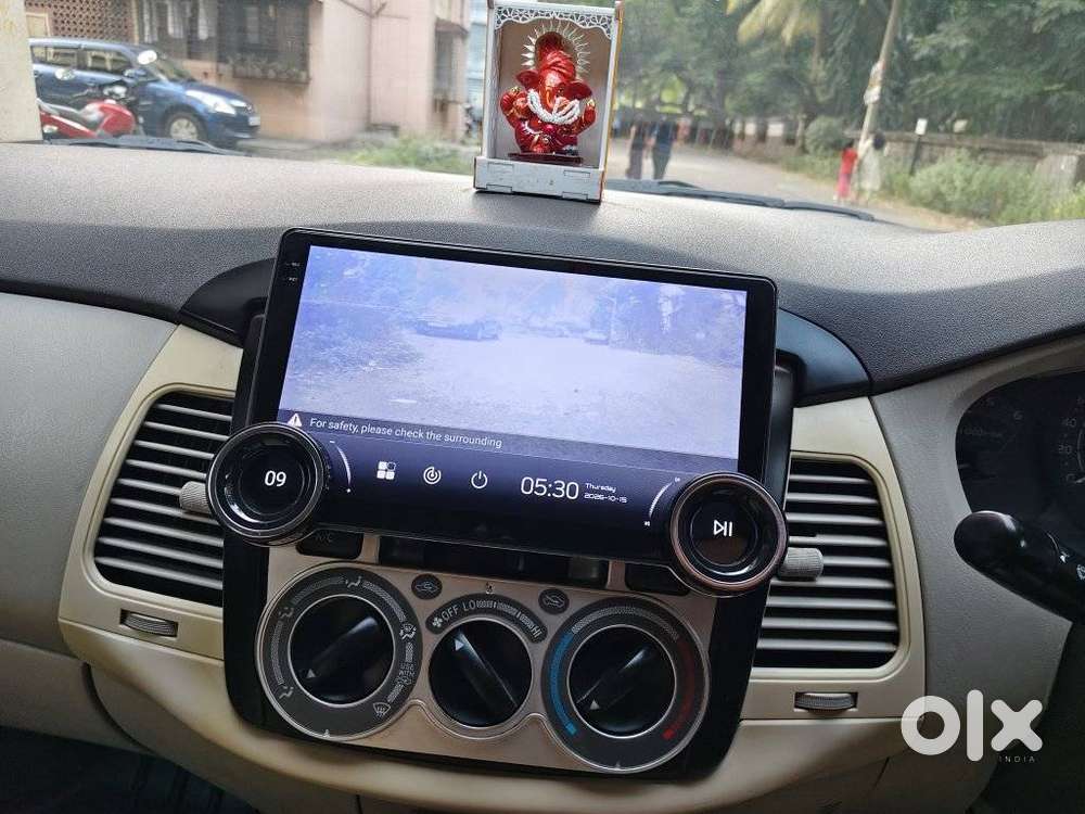 Toyota Innova 2.5 G (diesel) 8 Seater, 2011, Diesel