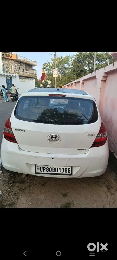 Hyundai I20 Sportz Petrol 2011 All Ok Gaadi Hh Koi Kami Ni Hh Gaadi Me