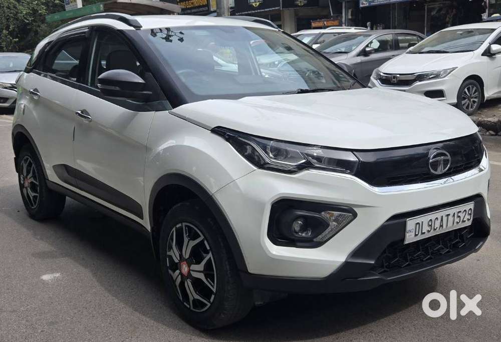 Tata Nexon 1.2 Revotron Xm (s), 2020, Petrol