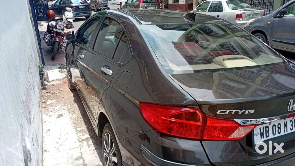 Honda City I-vtec V, 2022, Petrol