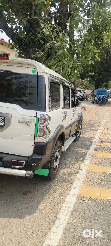 Mahindra Scorpio 2017