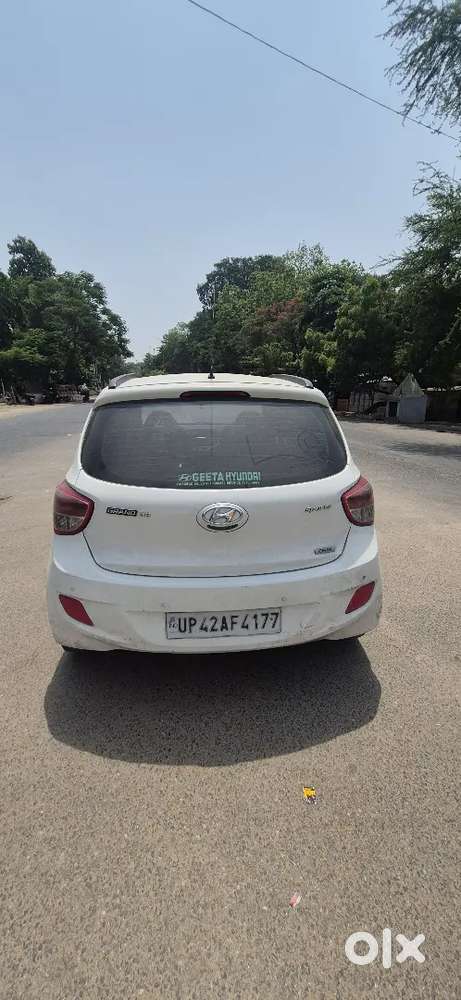 Hyundai Grand I10 2016 Diesel 83928 Km Driven