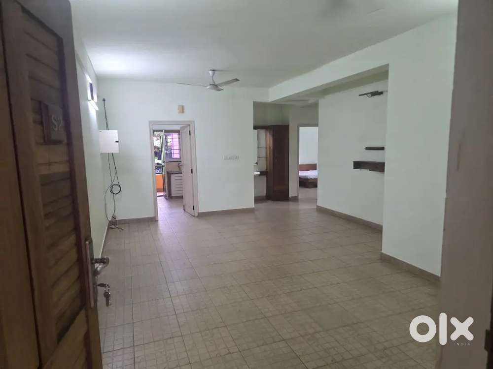 3 bhk semi furnished flat near chevayur