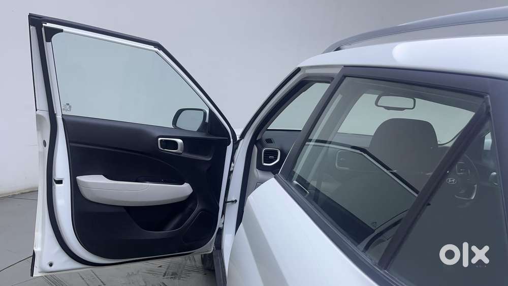 Hyundai Venue Sx, 2022, Petrol